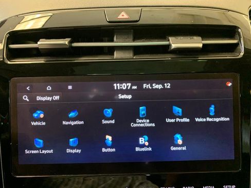 Used 2022 Hyundai Tucson Limited w/ Cargo Package image 27