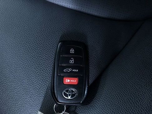 Certified 2025 Toyota Grand Highlander AWD image 31