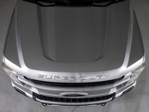 Used 2021 Ford F250 XLT w/ XLT Premium Package image 37