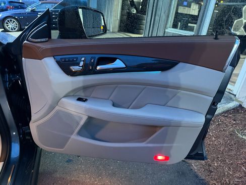 Used 2017 Mercedes-Benz CLS 63 AMG S-Model image 48