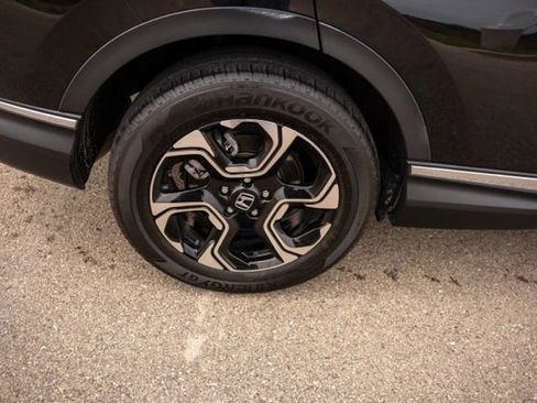 Used 2019 Honda CR-V Touring image 10