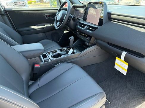 New 2026 Subaru Outback Limited AWD/4WD image 23