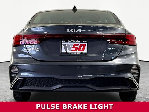 Used 2024 Kia Forte LX FWD image 5