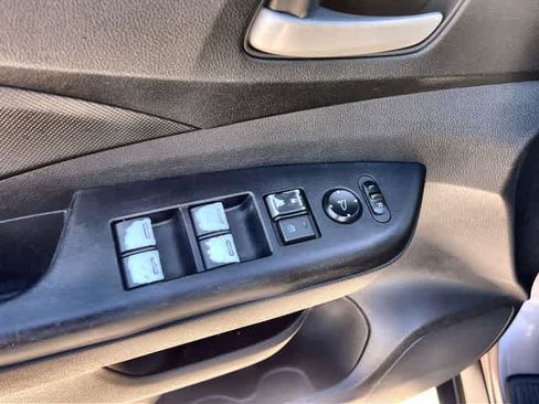 Used 2015 Honda CR-V LX image 29