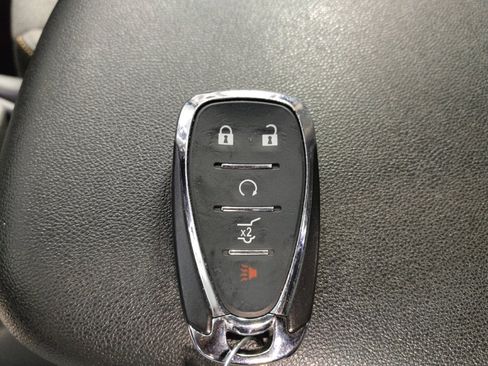 Used 2024 Chevrolet Equinox LT image 32