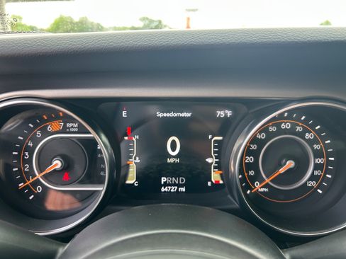 Used 2021 Jeep Wrangler Unlimited Sport AWD/4WD image 17