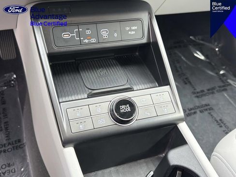 Used 2024 Hyundai Kona Limited FWD image 31