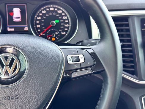 Used 2018 Volkswagen Atlas SE image 24