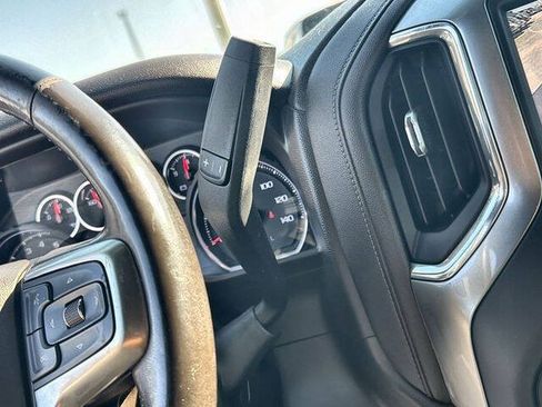 Used 2019 Chevrolet Silverado 1500 LT w/ Texas Edition RWD image 15