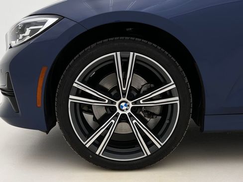 Used 2021 BMW 330i xDrive Sedan w/ Driving Assistance Package image 26