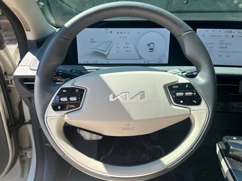 Used 2024 Kia EV6 Wind w/ Wind Technology Package AWD/4WD image 8