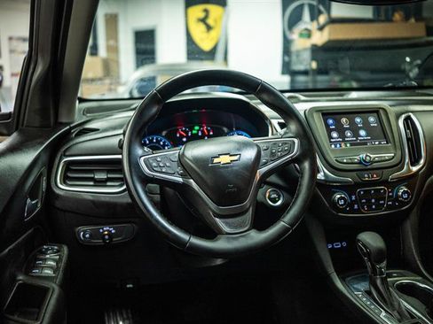 Used 2023 Chevrolet Equinox LT w/ Driver Convenience Package FWD image 16