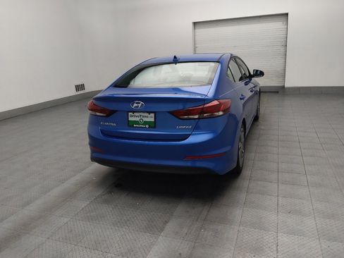 Used 2018 Hyundai Elantra Limited image 9