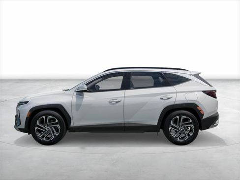 New 2026 Hyundai Tucson Limited image 3