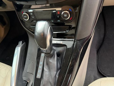 Used 2013 Ford Focus Electric Hatchback FWD image 18