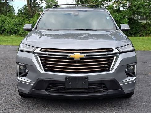 Used 2023 Chevrolet Traverse High Country w/ LPO, Floor Liner Package AWD/4WD image 5