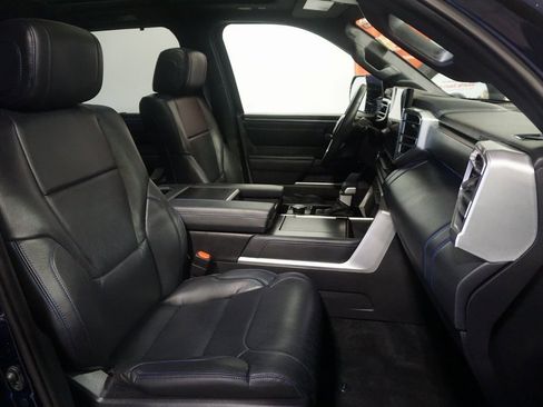 Used 2024 Toyota Sequoia Platinum image 28