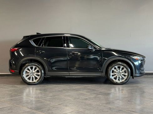 Used 2019 MAZDA CX-5 Grand Touring Reserve AWD/4WD image 4