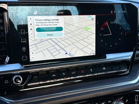 Used 2025 GMC Sierra 1500 SLT image 13