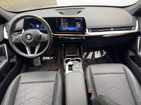 Used 2025 BMW X1 xDrive28i image 52