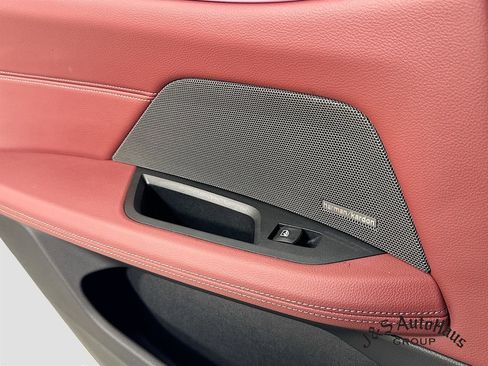 Used 2025 BMW 440i xDrive w/ Premium Package image 32