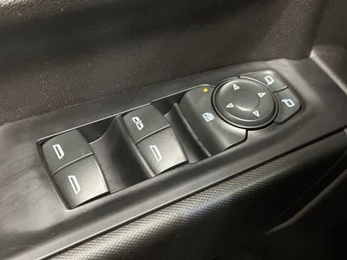 Used 2020 Chevrolet Silverado 1500 Custom w/ Custom Value Package RWD image 20