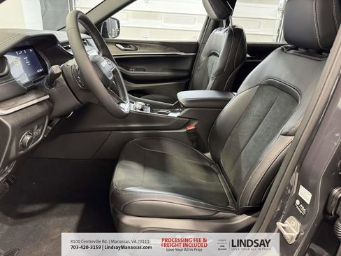 New 2026 Jeep Grand Cherokee 4WD image 19