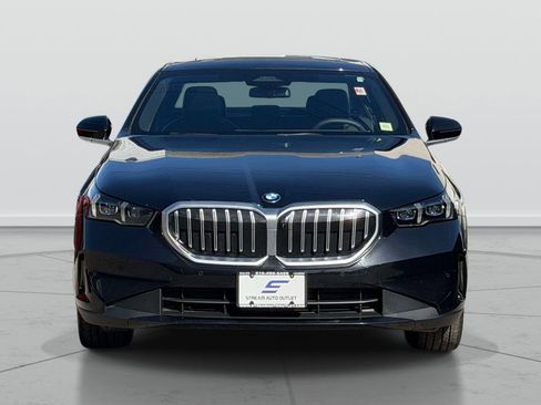Used 2026 BMW 530i xDrive w/ Premium Package AWD/4WD image 2