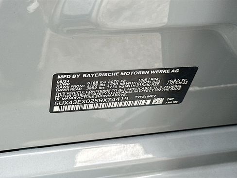 Used 2025 BMW X6 M60i AWD/4WD image 10