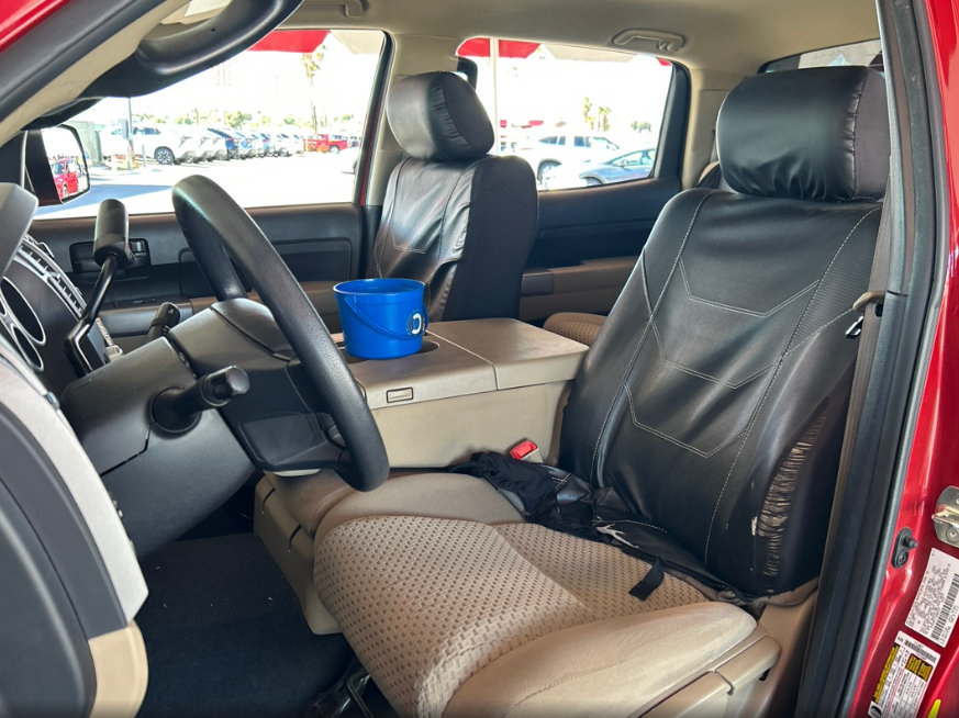 Used 2013 Toyota Tundra 2WD CrewMax w/ Tow Pkg image 6