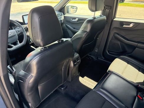 Used 2025 Ford Escape ST-Line FWD image 20