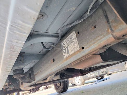 Used 2001 Chevrolet Silverado 1500 LS RWD image 6