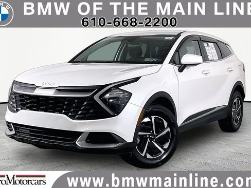 Used 2023 Kia Sportage LX AWD/4WD image 1