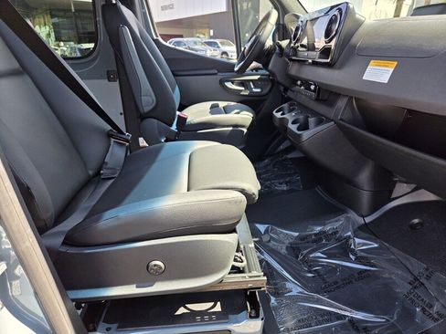 New 2026 Mercedes-Benz Sprinter 2500 image 20
