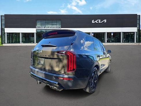 Certified 2022 Kia Telluride EX w/ EX Premium Package AWD/4WD image 4