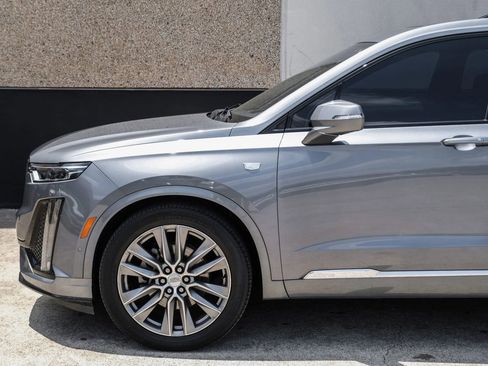 Used 2020 Cadillac XT6 Sport AWD/4WD image 12