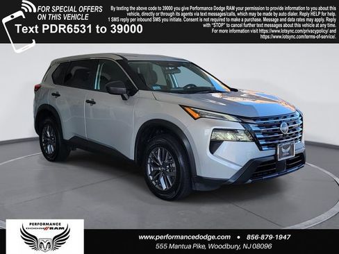 Used 2024 Nissan Rogue S AWD/4WD image 1