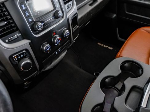 Used 2019 RAM 1500 Tradesman w/ Tradesman SXT Package RWD image 23
