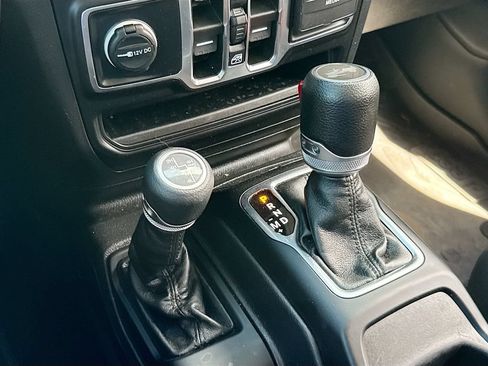 Used 2023 Jeep Wrangler Unlimited w/ Cold Weather Group AWD/4WD image 18