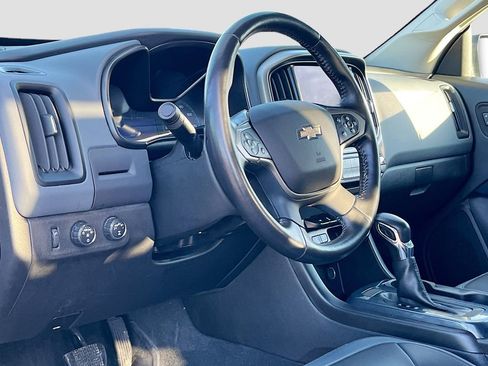 Used 2022 Chevrolet Colorado Z71 image 9