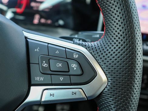 New 2026 Volkswagen GTI SE FWD image 24