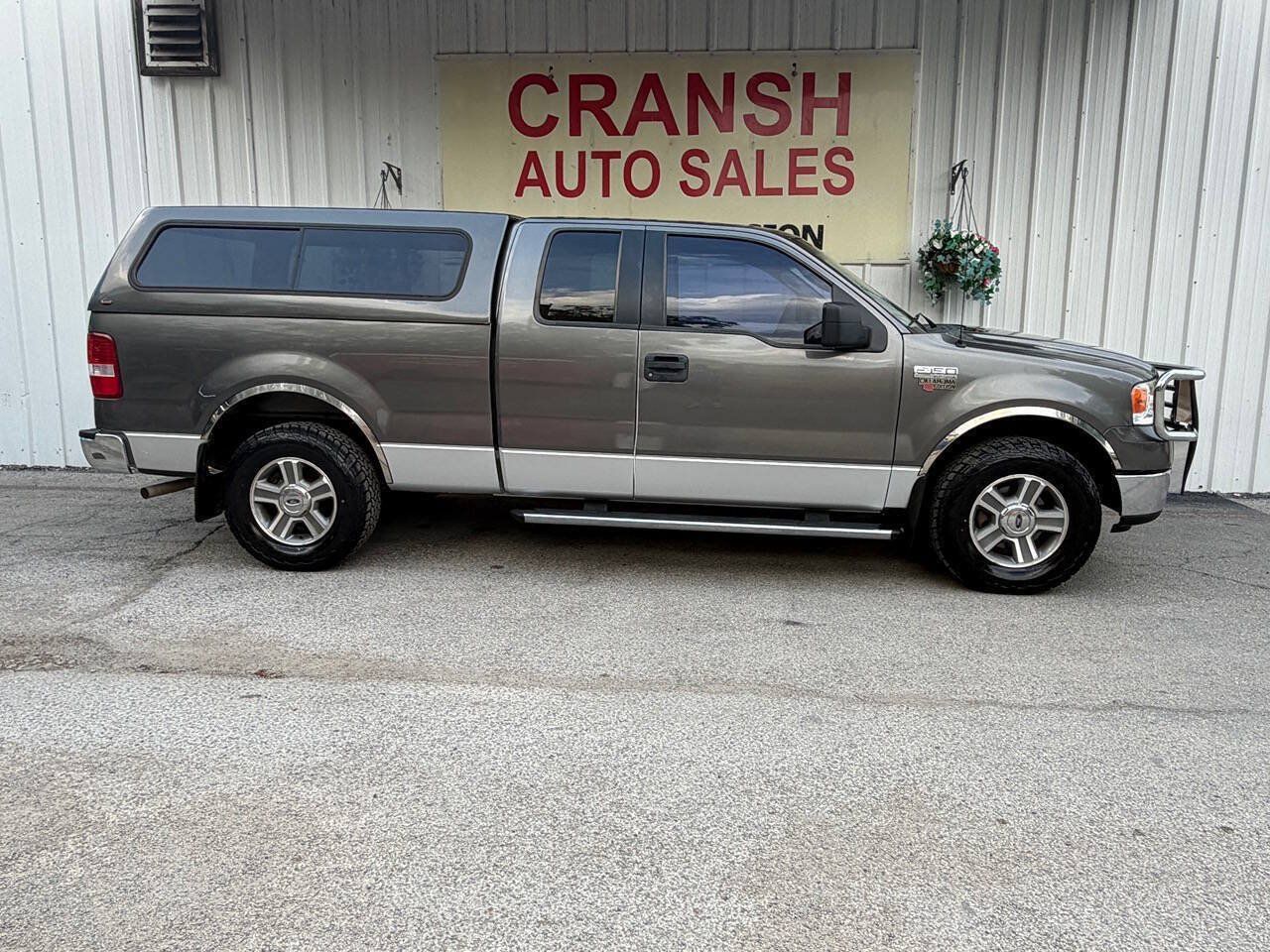 Used 2005 Ford F150 XLT RWD image 5