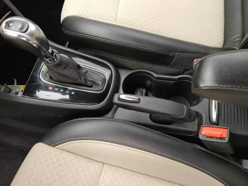 Used 2020 Buick Encore Preferred AWD/4WD image 26