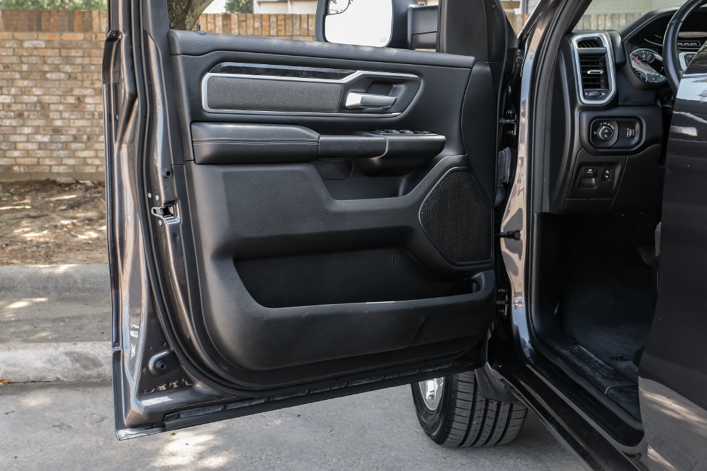 Used 2023 RAM 1500 Big Horn AWD/4WD image 57