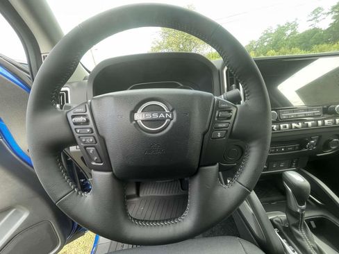 New 2026 Nissan Frontier SV w/ All-Weather Content Package image 19