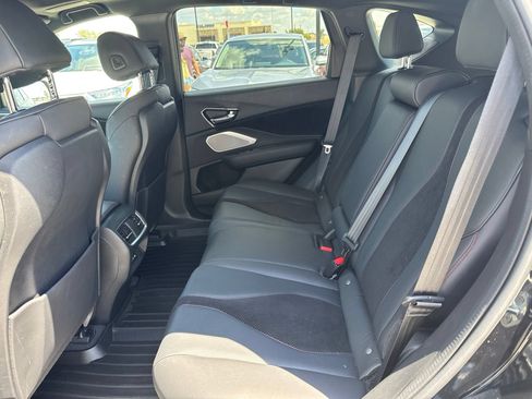 Used 2023 Acura RDX w/ Advance Package FWD image 7