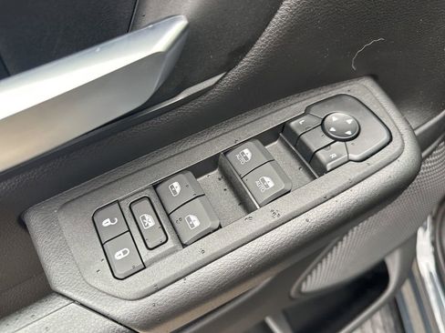 New 2026 RAM 1500 Express AWD/4WD image 12