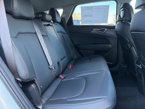 New 2026 Kia Sportage EX image 14