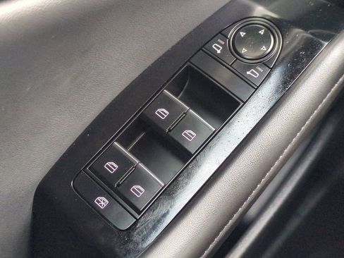 Used 2025 MAZDA MAZDA3 Hatchback w/Premium Plus Pkg image 23