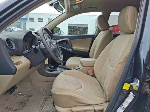 Used 2012 Toyota RAV4 4WD w/ Value Pkg image 14